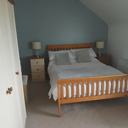 Проживание в семье Roshine Hill Shanbally (Donegal)